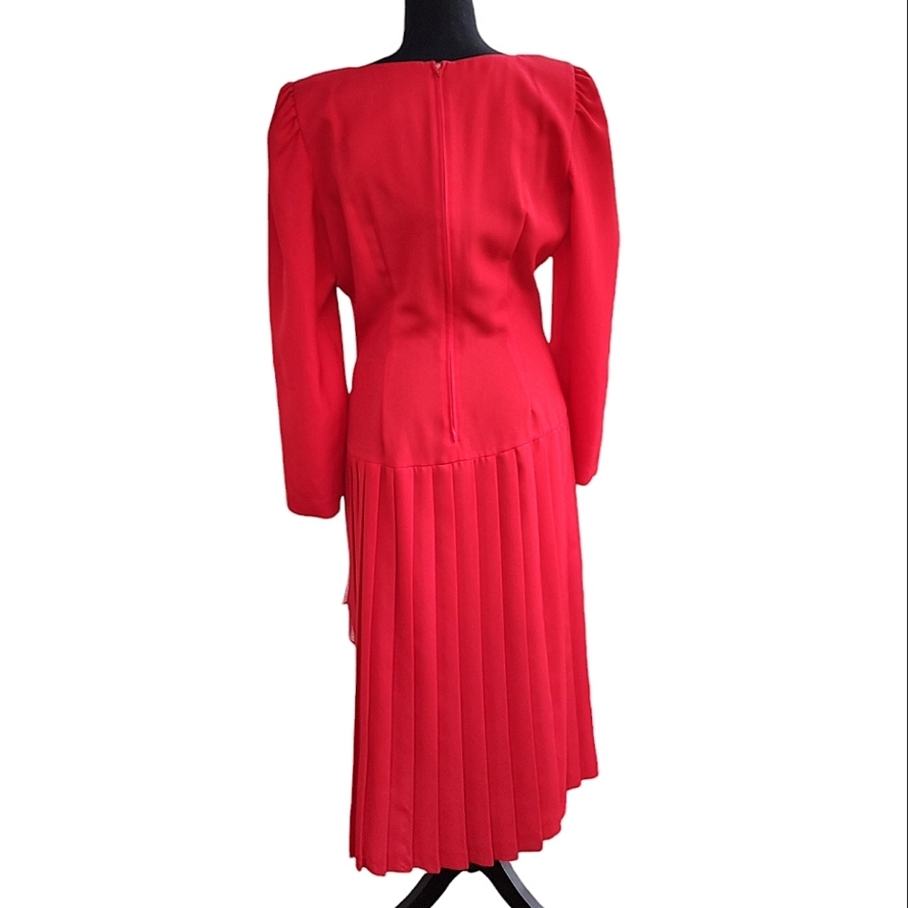 Vintage Poppy Red Pleated Dress with Bow Belt - Picture 3 of 3